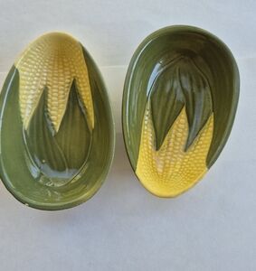 Vintage Corn Cob Yellow Green Shawne Pottery Dishes Set Of 2.  Group #1
